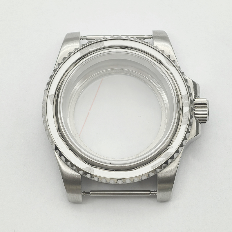 Mod Zilver SUB Horlogekast Tra - Seiko Watch 5 Sports recensie en prijs