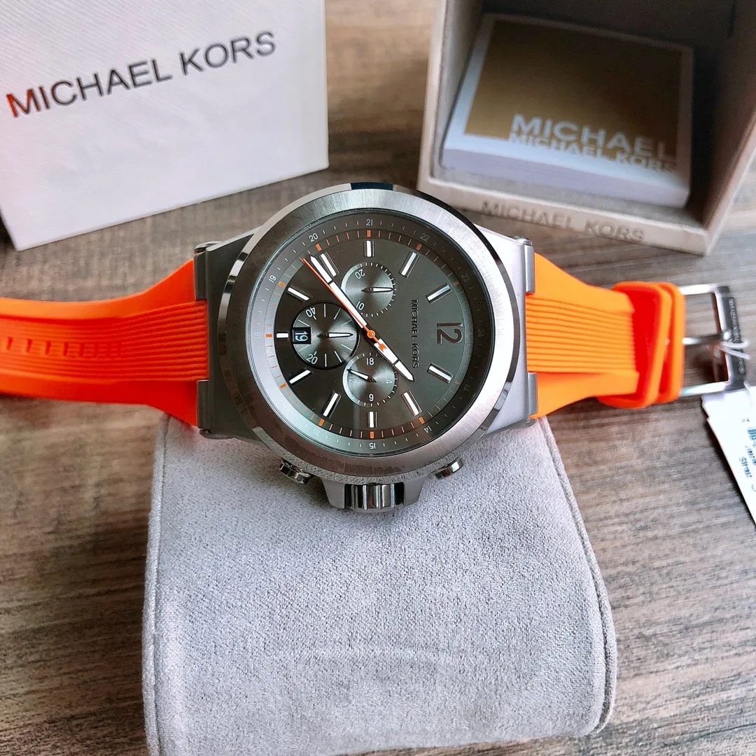 Michael Kors herenhorloge van  - Stainless Bracelet Diver recensie en prijs